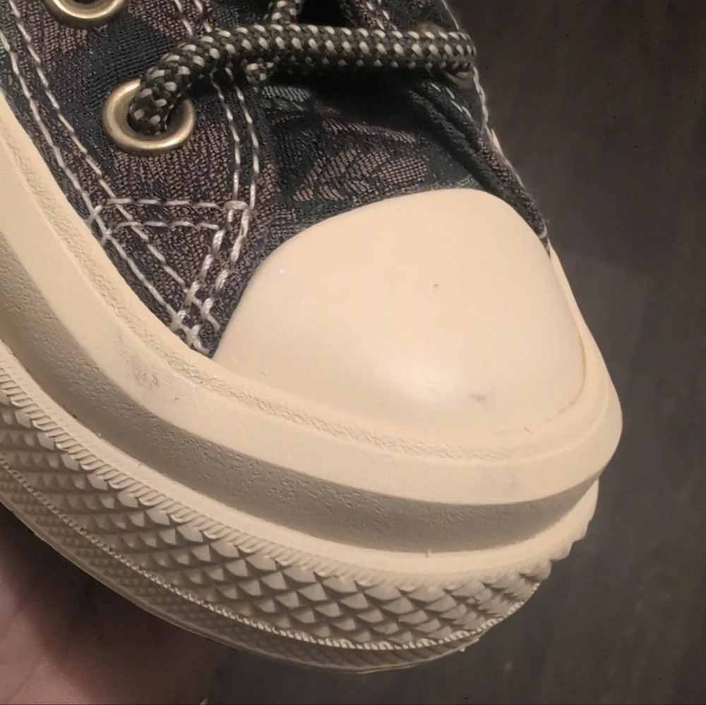 Chuck Taylor All Star Construct High 'Black Joy' (SKU:A05308C). Women's Size 4.5 - Picture 5 of 7